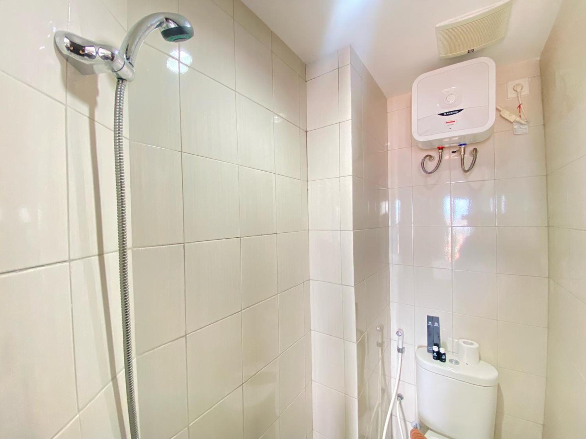 Spacious At Mekarwangi Square Cibaduyut By Travelio Bandung